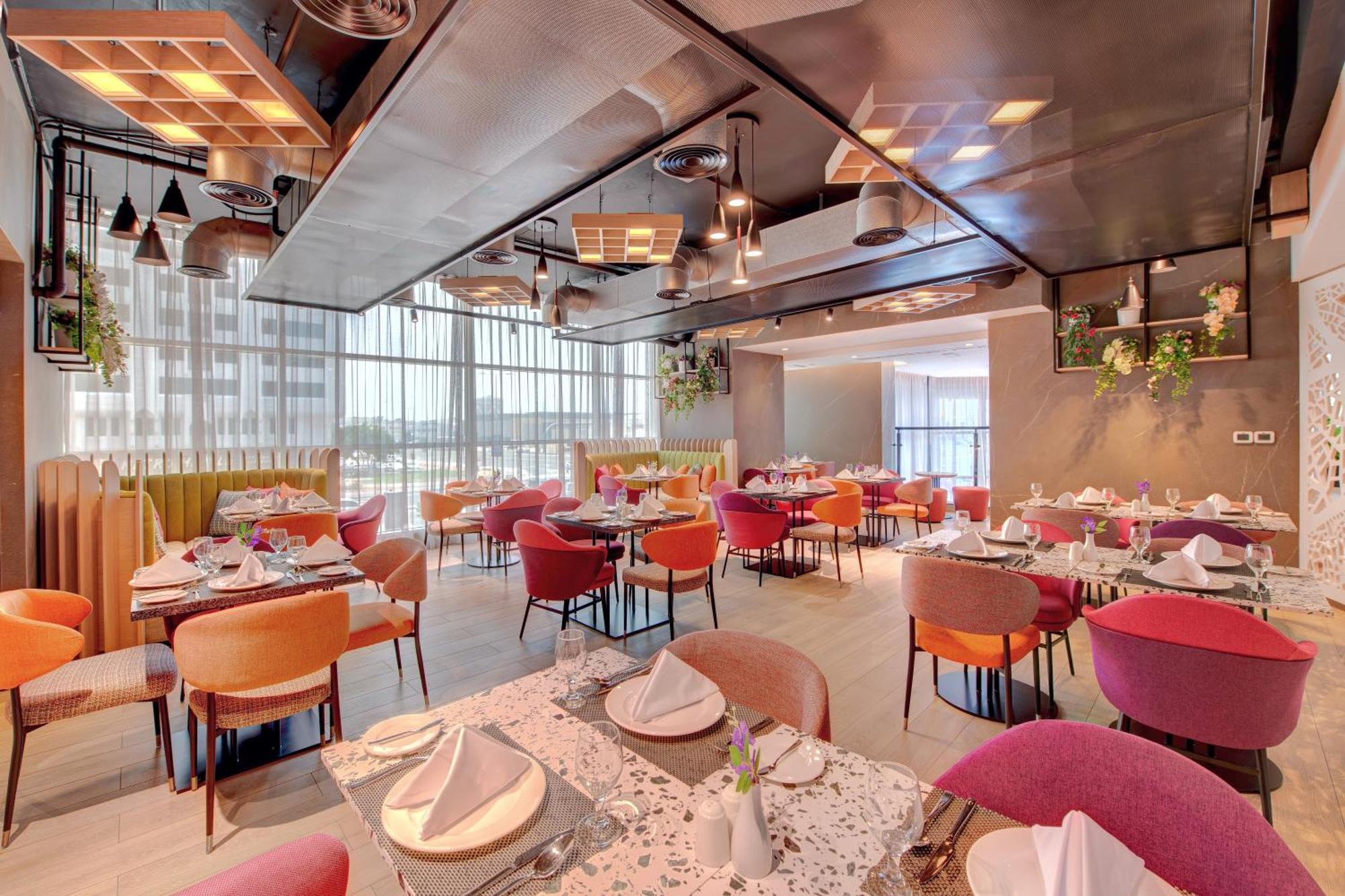 מלון La Quinta By Wyndham Abu Dhabi Al Wahda מראה חיצוני תמונה